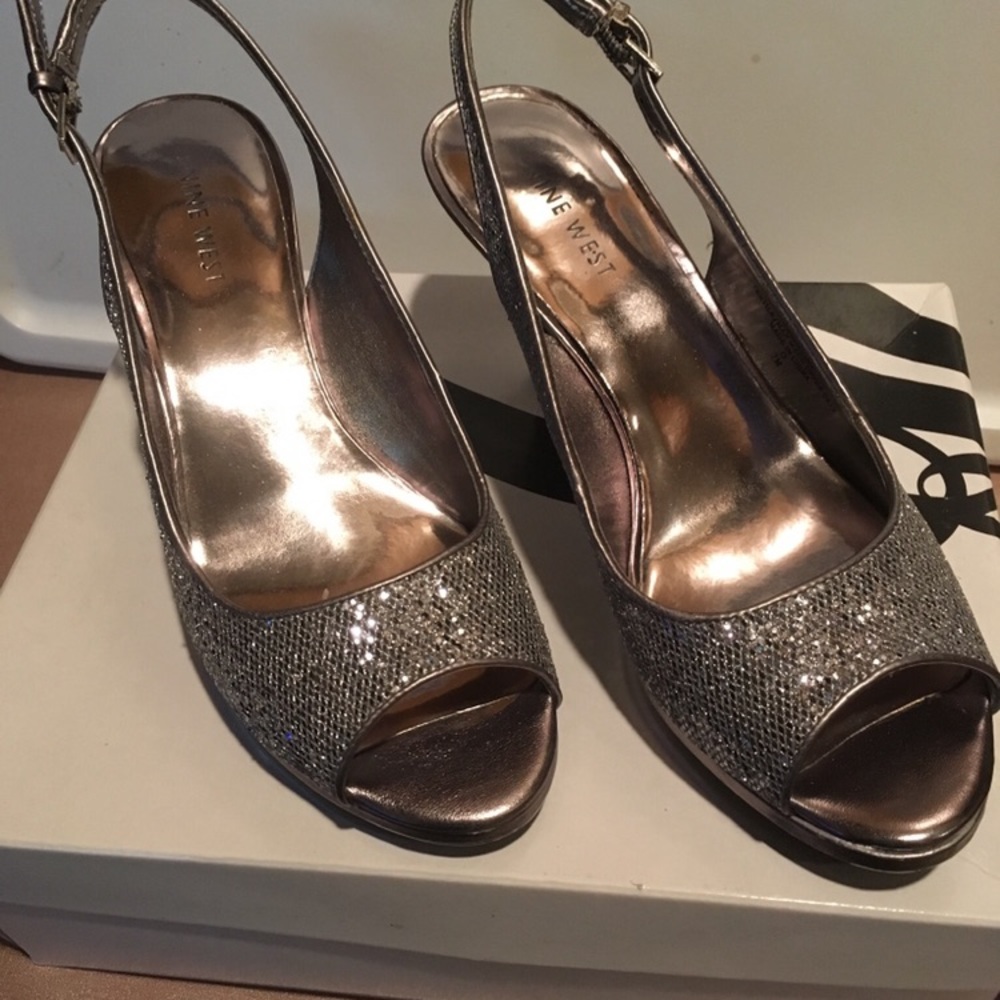 Sparkly open toed shoes